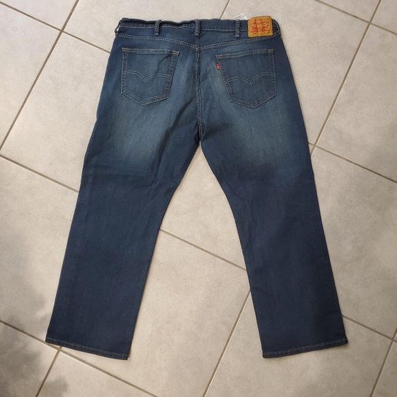 Levi 559 - Picture 2 of 2